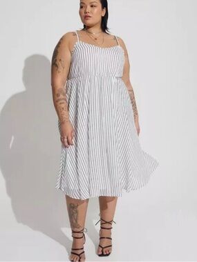 NWOT Torrid White Dress with Black Pinstripes Midi